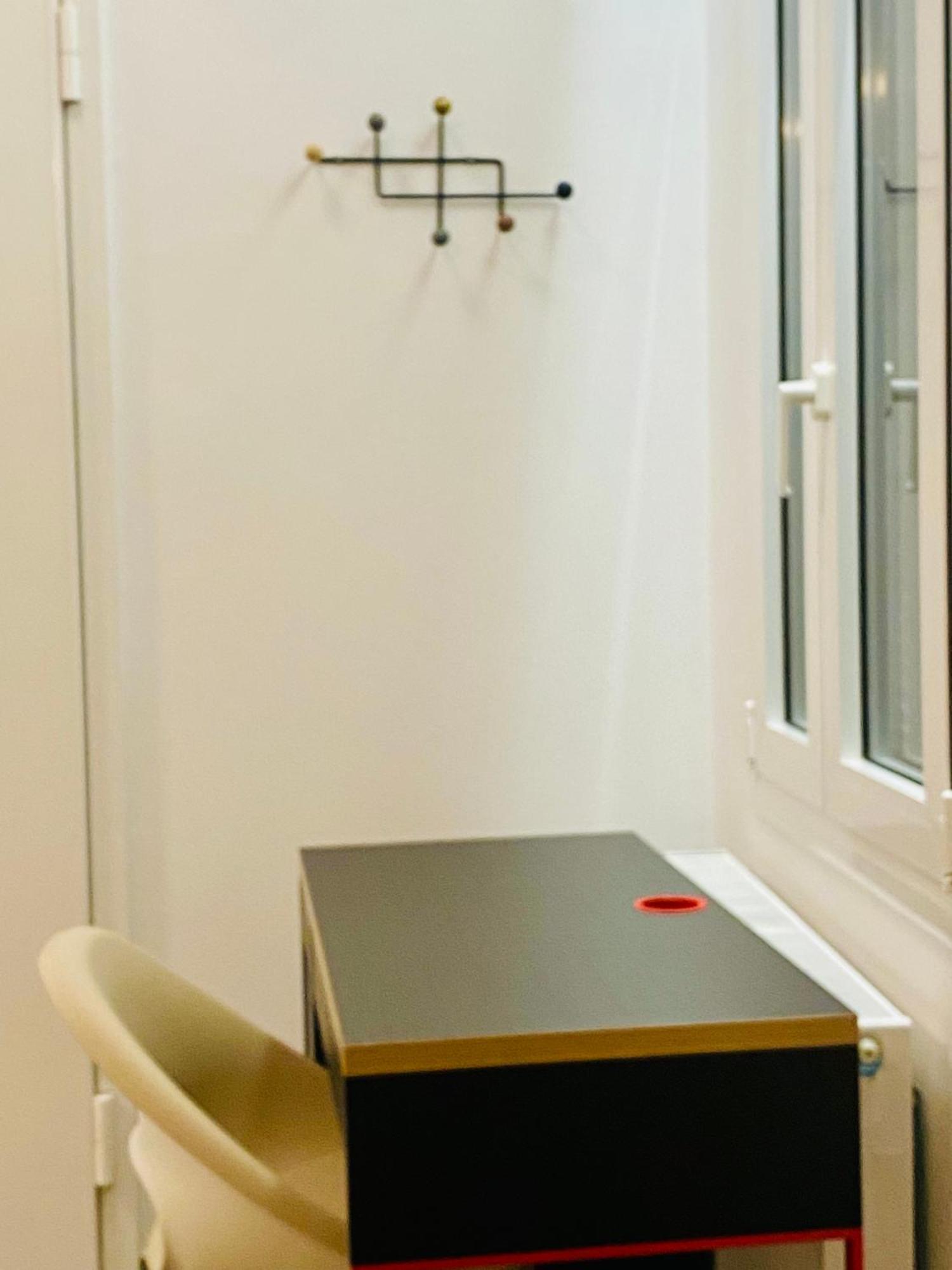 Antinoros Inn, Stylish Apartment,3' To Metro Athen Eksteriør billede