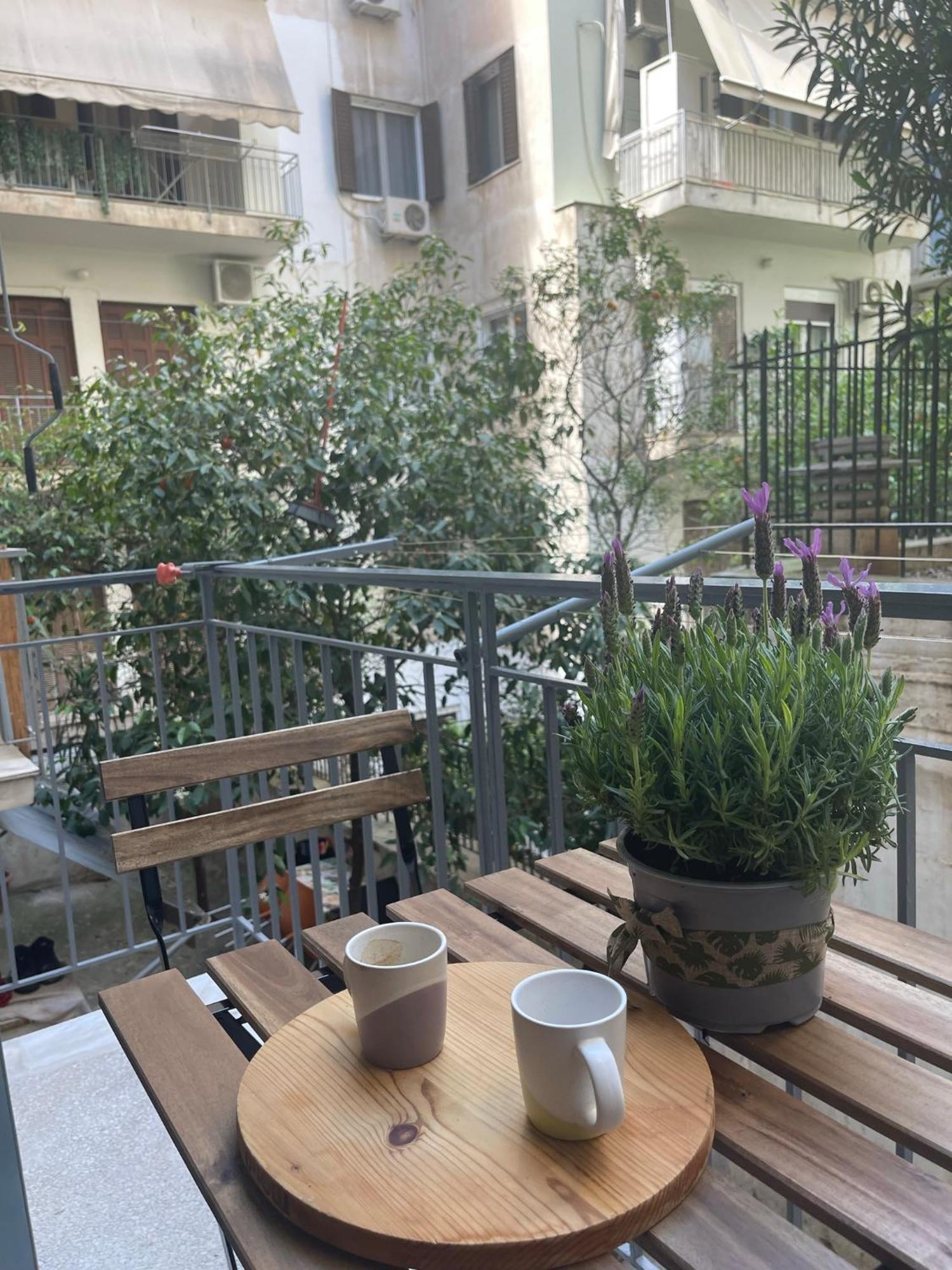 Antinoros Inn, Stylish Apartment,3' To Metro Athen Eksteriør billede